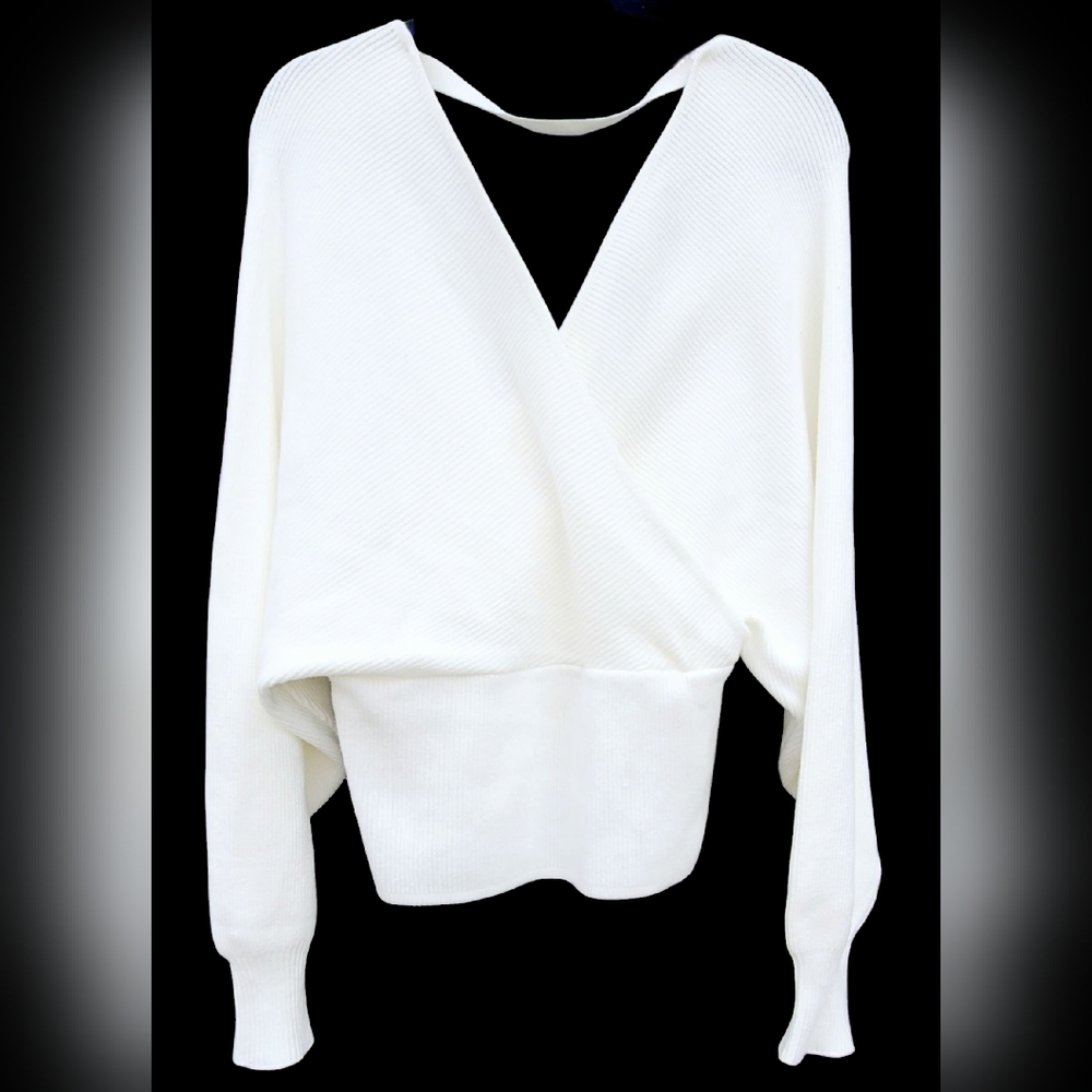 Love Tree Criss-Cross Cozy Soft White Knit Sweater Long Sleeve V-Neck - Size XL - Picture 2 of 13